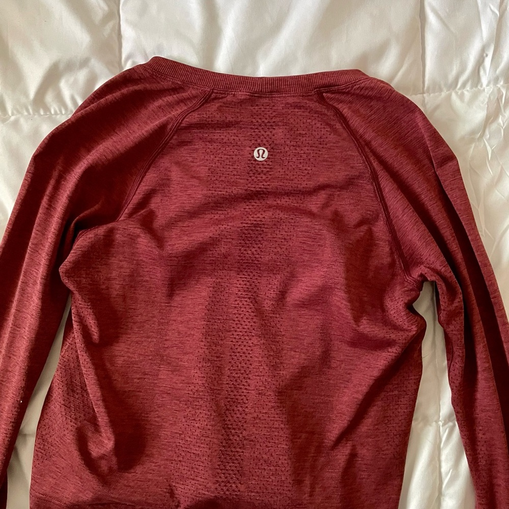 Swiftly Tech Long Sleeve Shirt